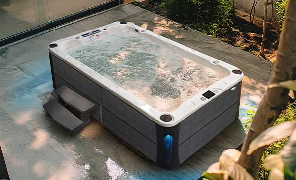 Deck Series Tulare hot tubs for sale